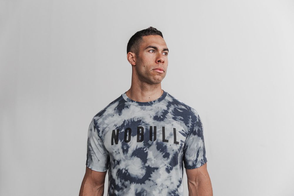 NOBULL Tişört Erkek - Mavi Tie-Dye - Turkiye (RNT-589170)